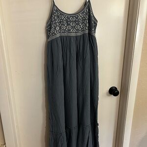 Chic Charcoal Sleeveless Maxi Dress